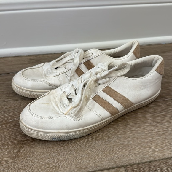 Shoes - Faux leather Striped Sneakers